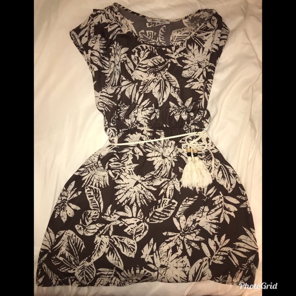 Cute dress